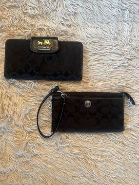 Coach Black Signature Wallet and Wristlet Set